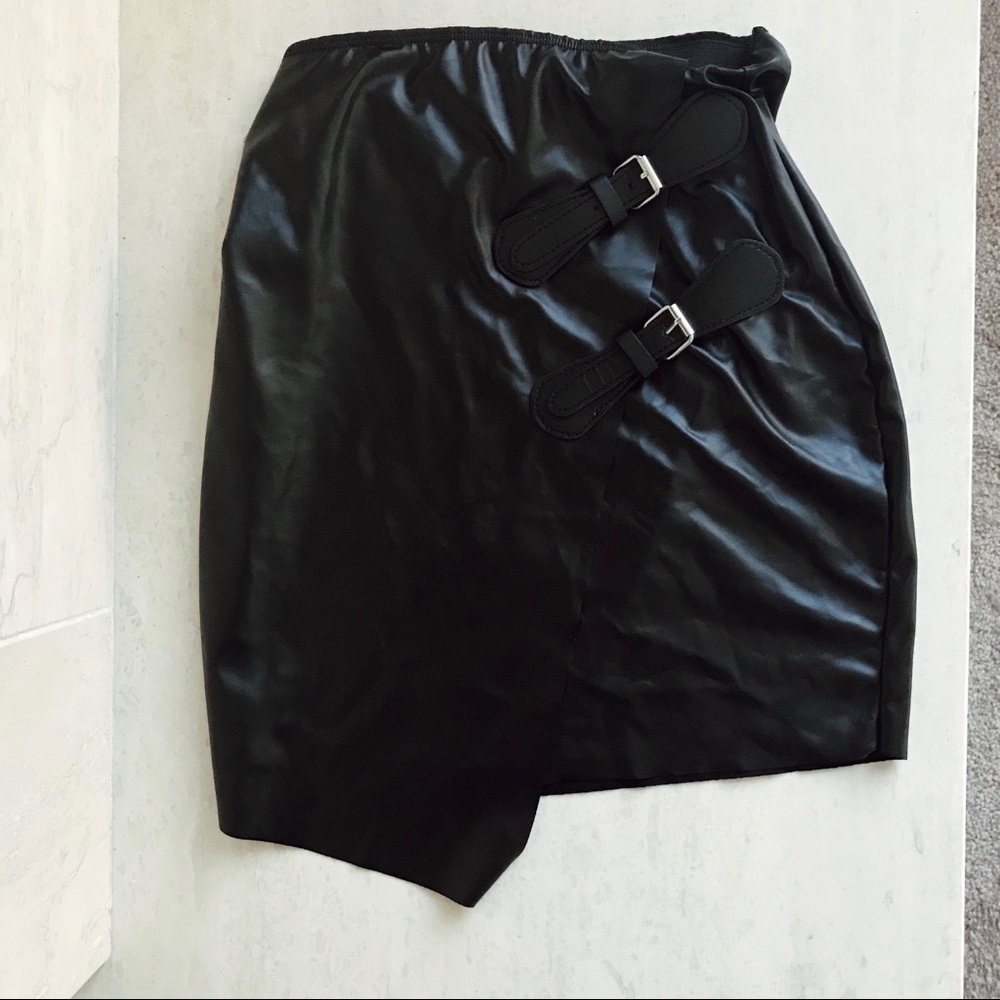 Black skirt from boohoo.